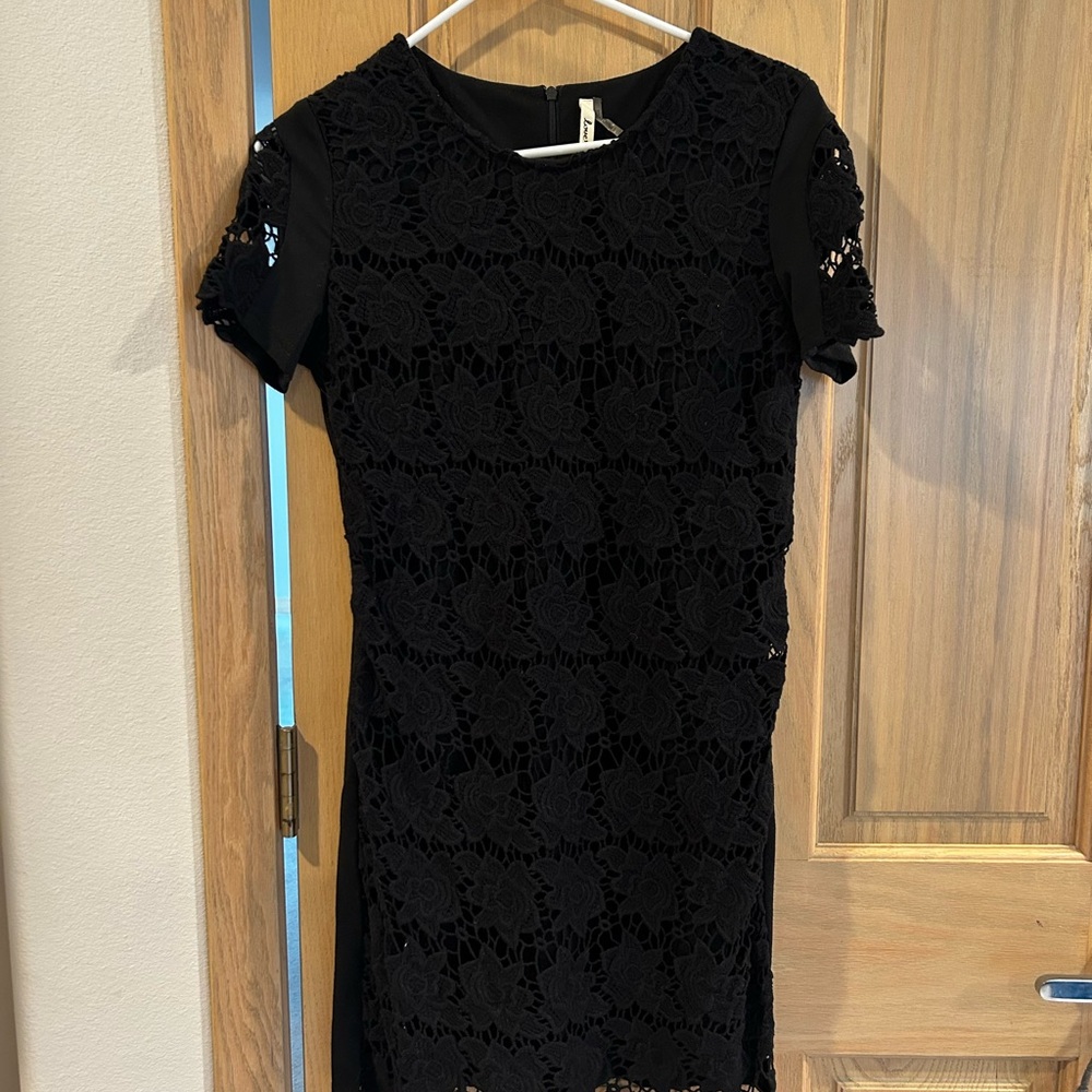 Elegant Black Lace Dress
